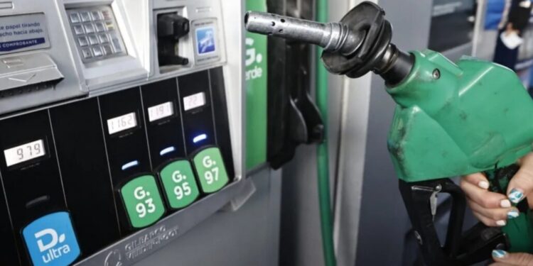 Famosa estación de servicio en Chile ofrecerá 90 años de combustible gratis: Descubre cómo puedes participar en este increíble premio.