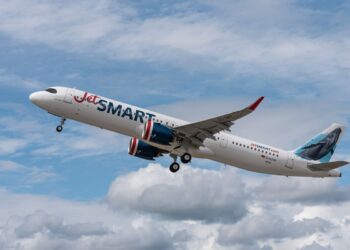 JetSMART presenta CyberSMART con descuentos de hasta un 79%