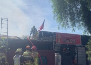 [COLINA] Fuego en un local de comida activa a los equipos de emergencia