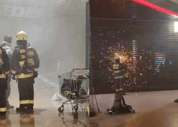 Providencia: Incendio afecta a local en el Mall Costanera Center.