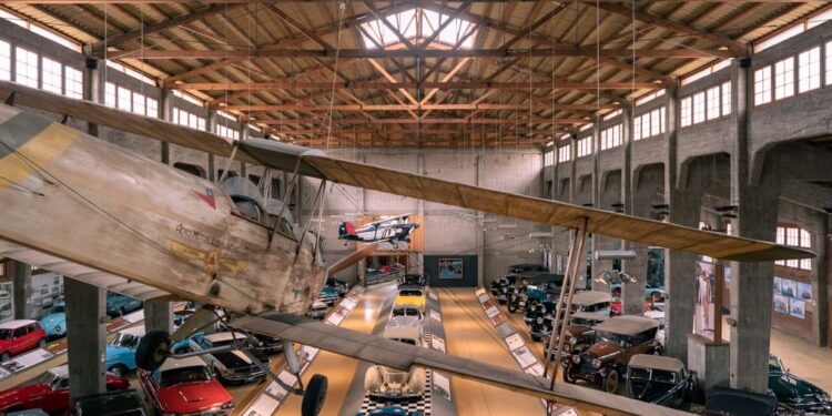 Museo Jedimar festeja 15 años del patrimonio automotriz.