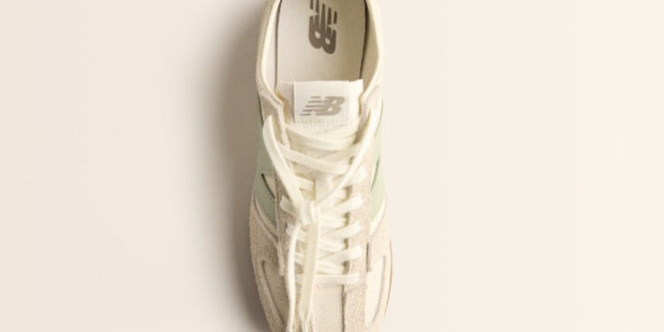 La zapatilla retro que transforma el estilo urbano.