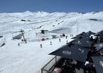 Turismo internacional potenció una temporada histórica en las pistas de esquí chilenas.