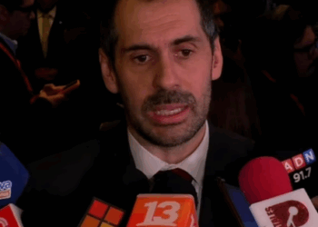 Presupuesto 2026: Grau denuncia rechazo “inédito” y la oposición pone en tela de juicio las cifras del Gobierno.