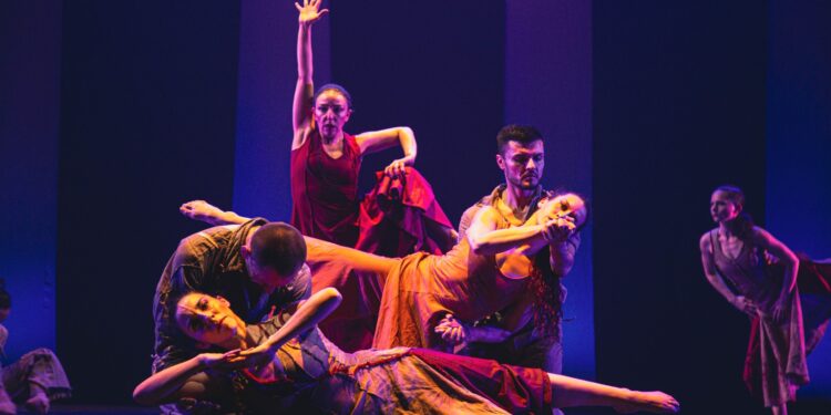 Puente Alto conmemora el primer Día Nacional de la Danza.
