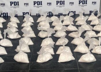 Inicia juicio oral contra la banda «Los Costeños» por introducir 96 kilos de ketamina por mar en Arica.