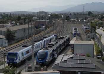 Trenes más sostenibles y ecológicos: EFE Valparaíso inicia operación de planta fotovoltaica en Quilpué.