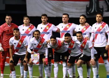 Curicó Unido triunfó en Antofagasta y celebró nuevamente después de nueve partidos.