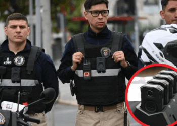 Gobierno de Santiago proporciona cámaras corporales a los inspectores municipales.