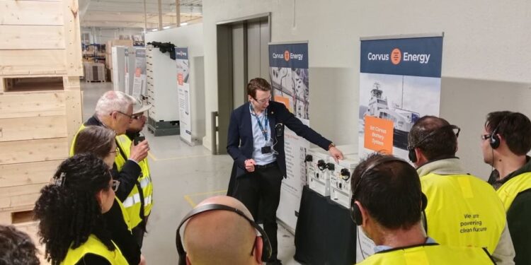 Corfo lanza 10 nuevos proyectos para impulsar la absorción de tecnología.