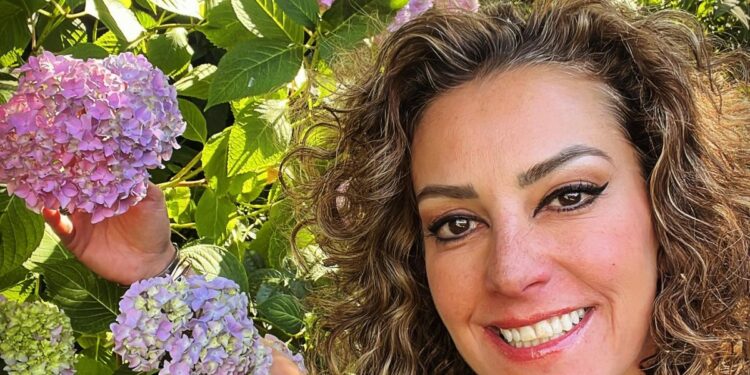 Titi Ahubert regresa y asegura que continúa al lado de Daniel Sauer.