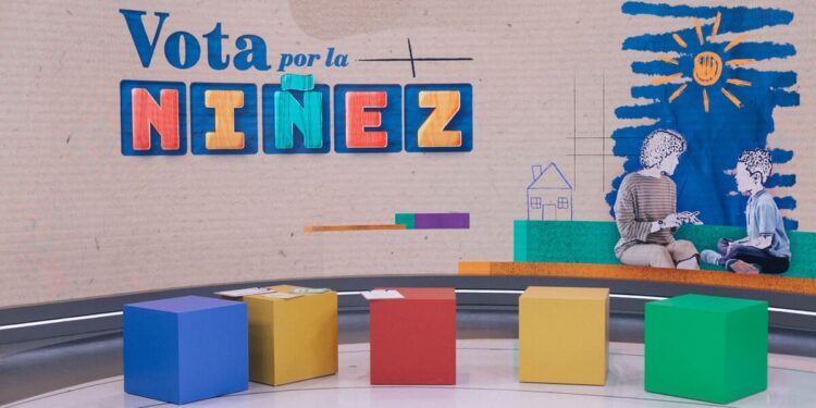 TVN lanzó su nuevo ciclo de entrevistas a candidatos presidenciales.