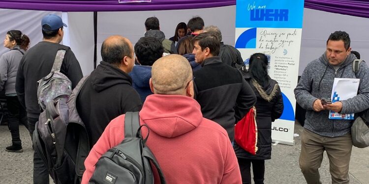 ¿Estás buscando pega? San Bernardo te invita a la Feria Laboral 2025 este jueves.