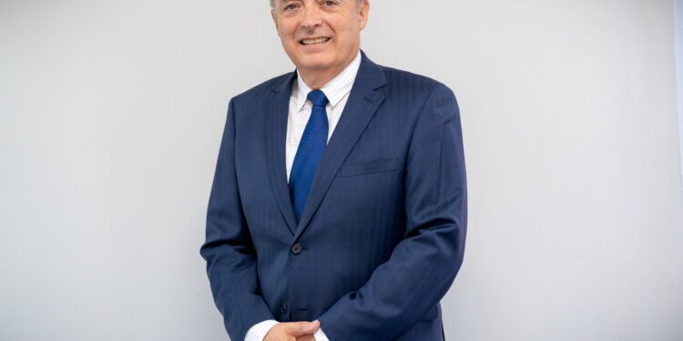 Serie ENVEJECER SALUDABLEMENTE: Parte V. Mantener la presión arterial bajo control es clave para una vejez saludable.