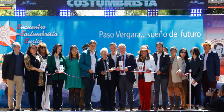 Tradición y emprendimiento destacan en la alameda curicana.