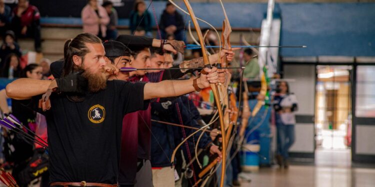 Quinto aniversario de historia viva: arquería y vikingos en Talca.