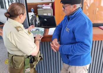 Creatividad en acción: los niños de Linares dejarán su huella en la seguridad.