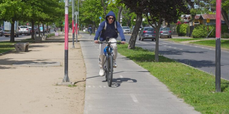 Talca se dirige hacia la movilidad sostenible con una notable expansión de ciclovías.