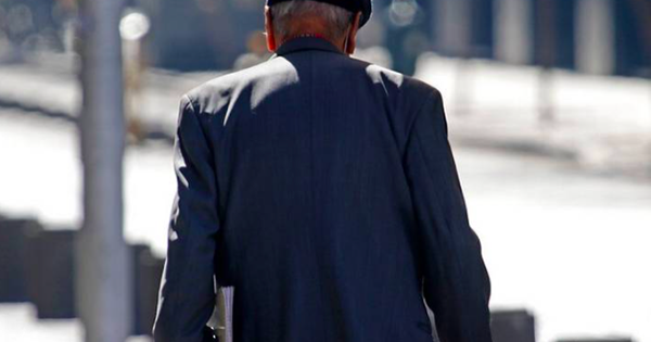 Gobierno lanzó proyecto para bajar el pago de contribuciones a los adultos mayores.