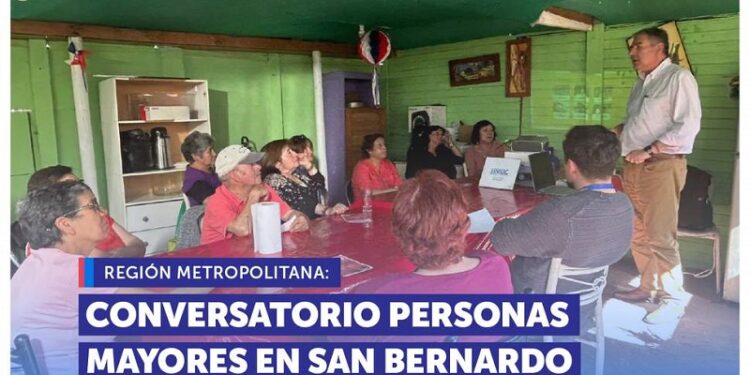 Sernac organiza charla sobre la atención a las personas mayores.