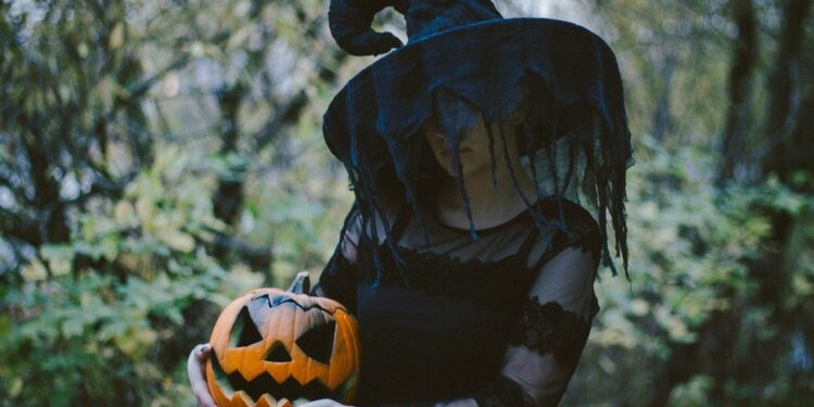 Tres días de celebración en Talca: la Expo Familia del Terror invadirá la Alameda con música y concursos.