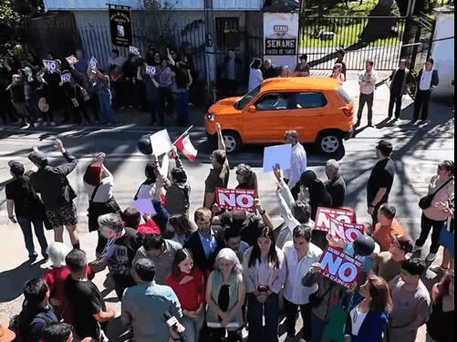 Calera de Tango no está para tener cárcel: alcaldesa se reúne con autoridades de Justicia que vienen a la comuna.