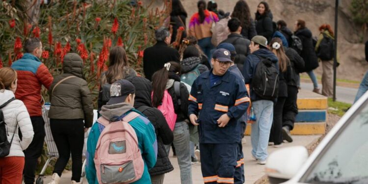 La alcaldesa Ripamonti invitó a unirse al simulacro masivo de terremoto y tsunami en Viña del Mar.