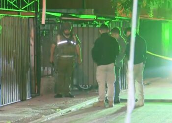 Hombre fue apuñalado y asesinado tras una aparente pelea con sus vecinos en El Bosque.