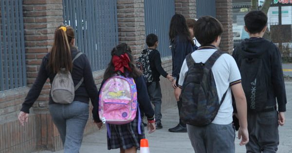 Colina también se vio afectado por la escasez de examinadores para el Simce 2025.