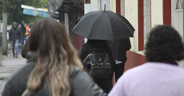 ¿Viene la lluvia a Colina? Pronostican chance de precipitaciones para este viernes.
