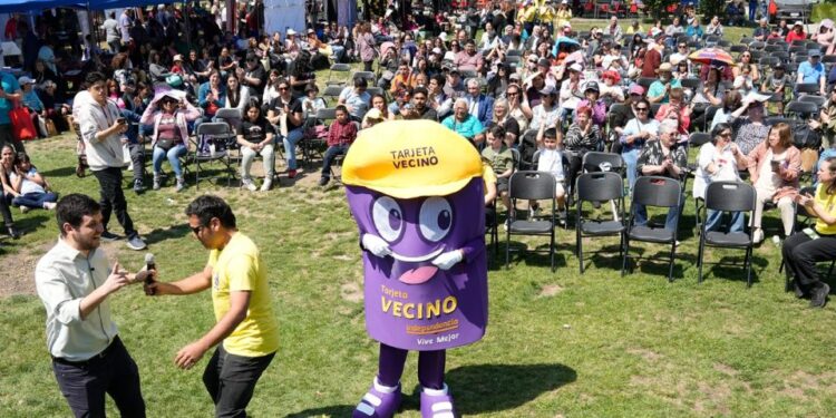 Independencia presenta la Tarjeta Vecino.