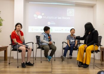 Más de 1.300 cabros chicos entregan sus ideas a los candidatos.