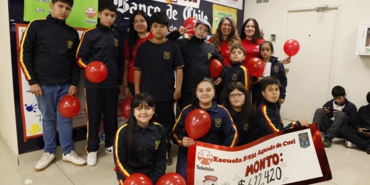 La Teletón 2025 ya se celebra en Los Ángeles: Municipios entregan sus donaciones.