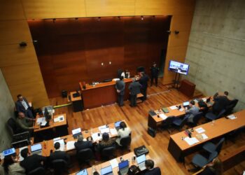 Corte dispone el inicio de un sumario contra el conservador de bienes raíces y los notarios involucrados en el caso «Muñeca Bielorrusa».