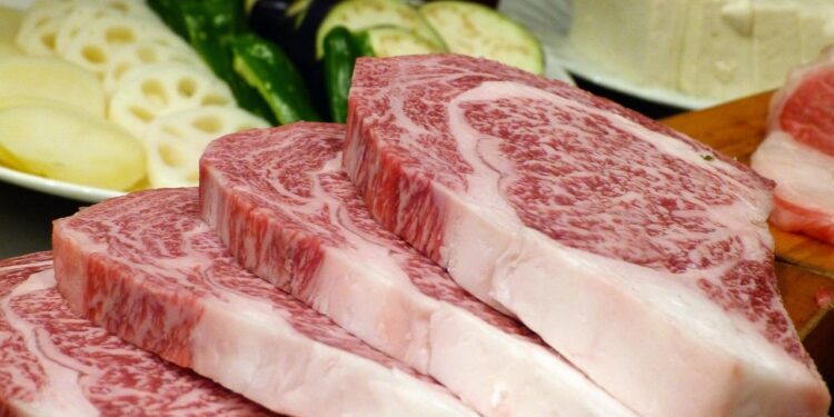 Alertan sobre riesgo sanitario en Romeral tras la confiscación de carne de cerdo sin refrigeración ni permisos.