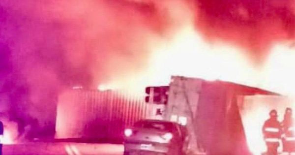 Accidente entre camiones en la ruta que conecta Chile y Argentina deja dos muertos.