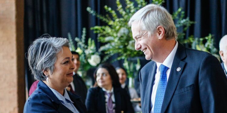 Jara y Kast se enfrentan en la segunda vuelta presidencial programada para el 14 de diciembre.