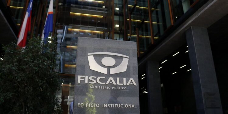 Fiscales de Chile llevarán a cabo una jornada nacional de reflexión: demandan mejoras urgentes en sus condiciones laborales.