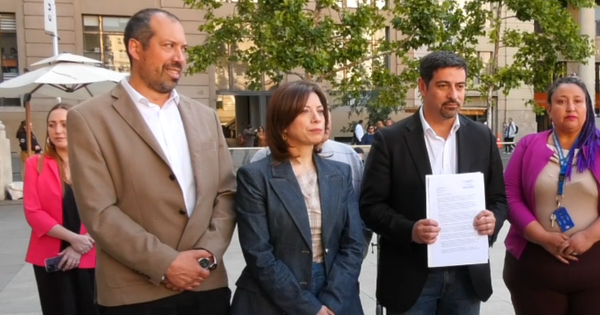 [VIDEO] Alcaldes le entregan carta a Boric y advierten que «familias están asustadas» por la violencia en sus comunas.