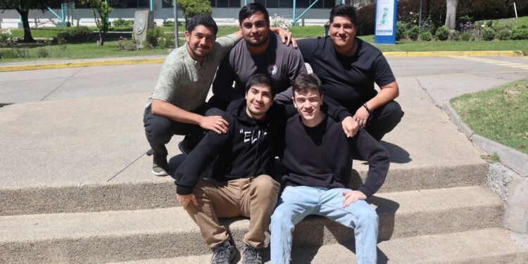 Estudiantes de la USM lanzan AgroPredict