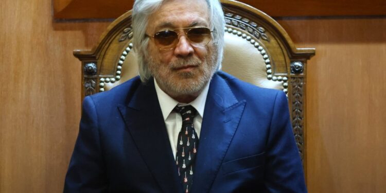 Informe menciona a un tercer ministro de la Corte Suprema en el caso bielorruso: Mauricio Silva habría actuado en favor de Verónica Sabaj.