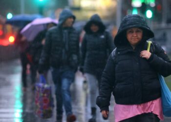Se prevé que tormentas eléctricas y lluvias persistan durante el fin de semana entre Ñuble y La Araucanía.