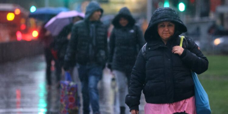 Se prevé que tormentas eléctricas y lluvias persistan durante el fin de semana entre Ñuble y La Araucanía.