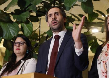 Ministro de Hacienda resalta el despacho del Presupuesto 2026 y asegura que la versión aprobada «es superior a la presentada».