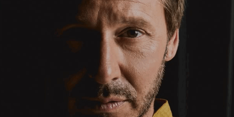 Benjamín Vicuña comparte el complicado momento que enfrenta debido a la distancia con sus hijos.