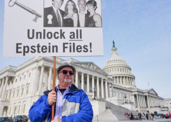 El Senado de Estados Unidos aprobó la desclasificación de los archivos de Jeffrey Epstein: Donald Trump firmará la ley.