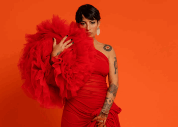 Dos chilenas se destacan en la lista de “100 grandes canciones en español del siglo XXI” de Rolling Stone.