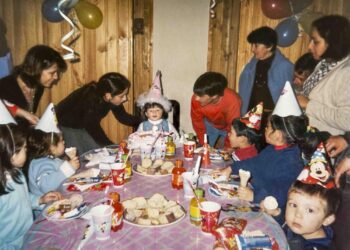 CCU conmemora sus 175 años con una muestra fotográfica: “Momentos que refrescan nuestra historia”