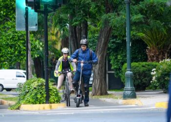 MTT arranca piloto del SC-25, el dispositivo que capta scooters que exceden la velocidad máxima.