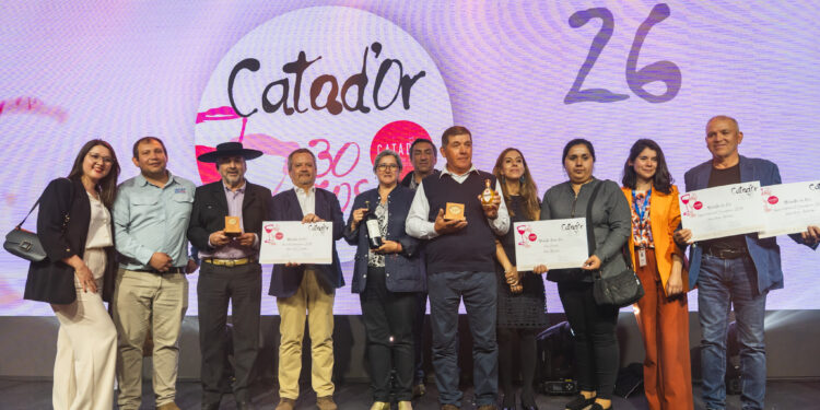 Maule hace historia: Brandy País Dorado triunfa en Catad’Or 2025.